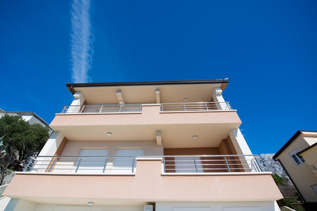 Apartments Karlo Башка-Вода Екстер'єр фото